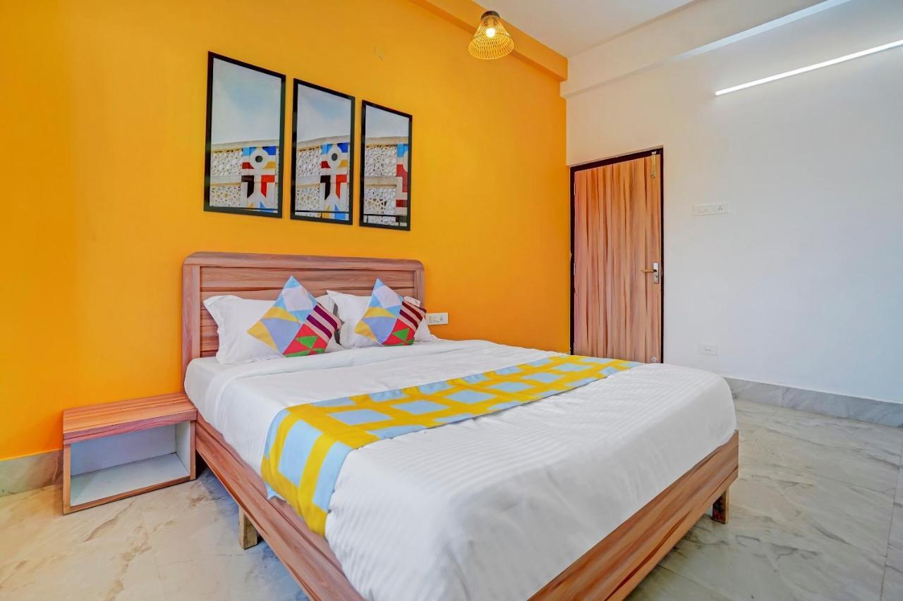 Oyo 79233 Hotel Hive Stays Kochi Exterior foto